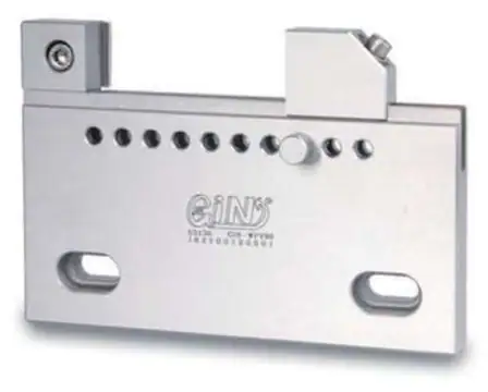 53130